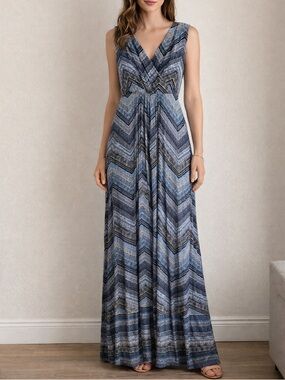 chinese dress ladies Mario Serrani Ladies' Maxi Dress, Variety Color and Size (X-Large, Black  White Zig Zag) : Amazon.ca: Clothing, Shoes & Accessories